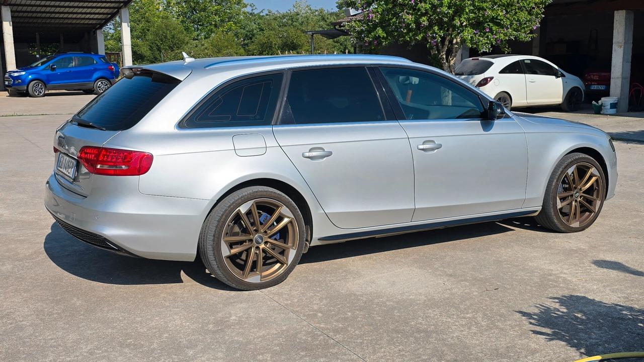 STUPENDA AUDI A4 170 CV TETTO PANORAMICO FULL OPTIONAL