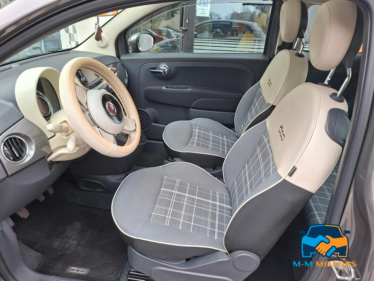 FIAT 500 lounge neo patentati