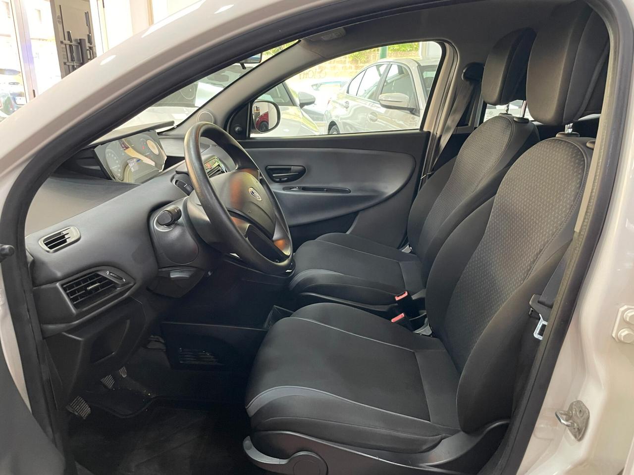 LANCIA YPSILON 1.2 69CV UNICO PROPRIETARIO