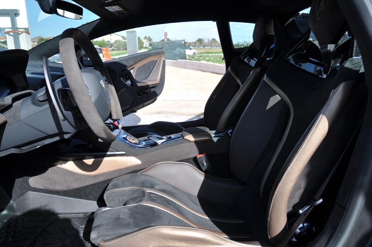 Lamborghini Huracan STERRATO Coupe 5.2 Evo 610 cv awd