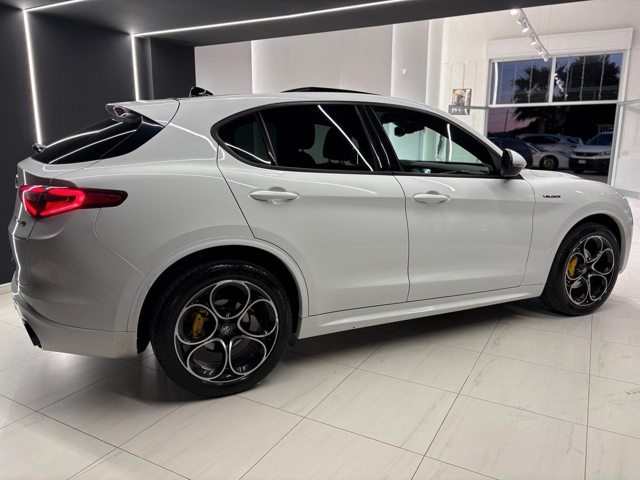 Alfa Romeo Stelvio 2.2 210 CV Q4 Veloce Full 2021