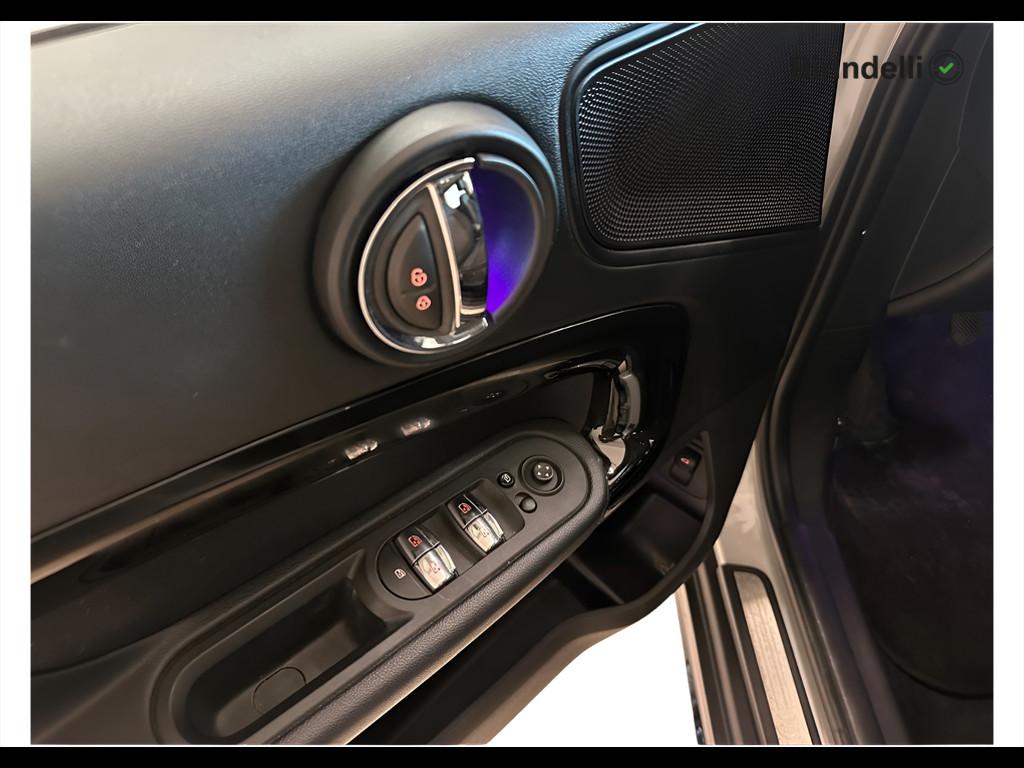 MINI Mini Countrym.(F60) - Mini 1.5 Cooper Hype Countryman