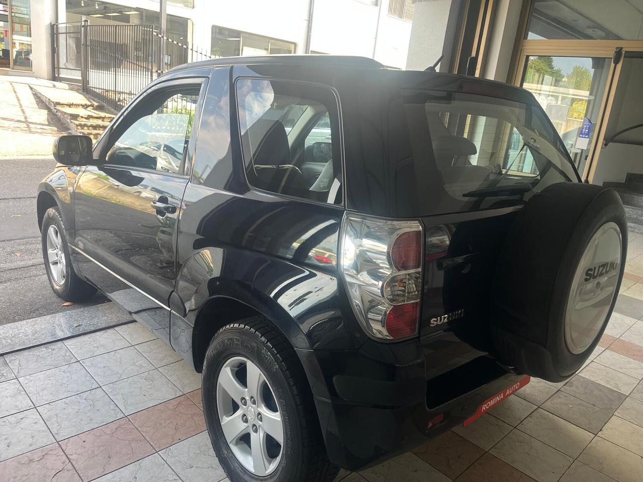 Suzuki Grand Vitara 1.9 DDiS 3 porte