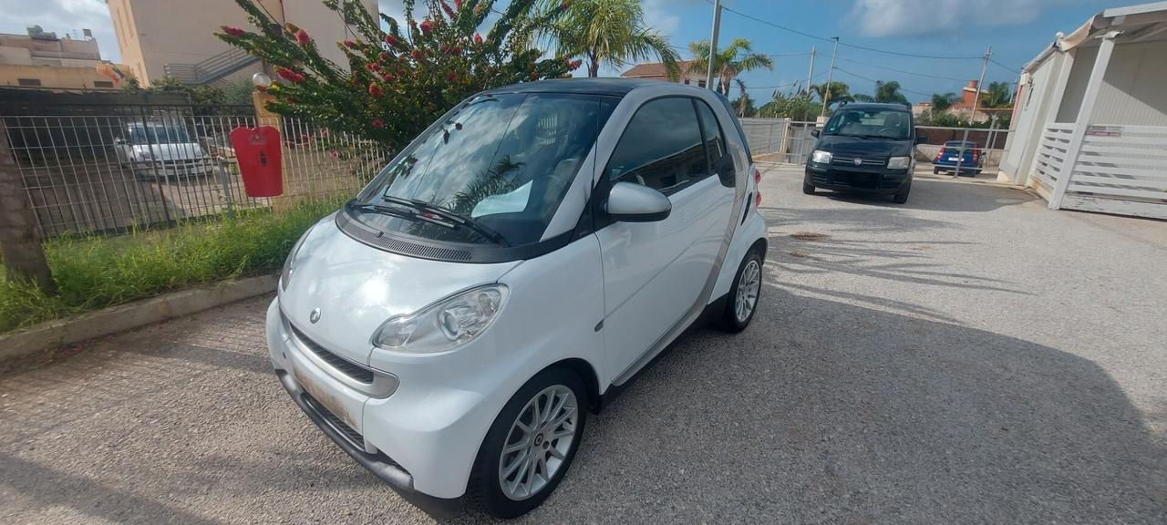 Smart ForTwo 1000 52 kW coupé passion