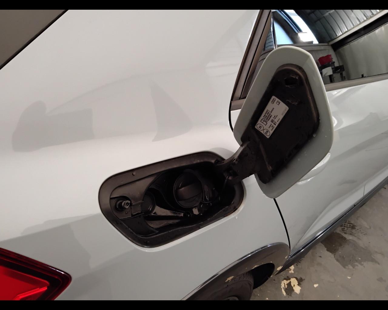 AUDI A1 II 2022 allstreet - A1 allstreet 25 1.0 tfsi Business 95cv