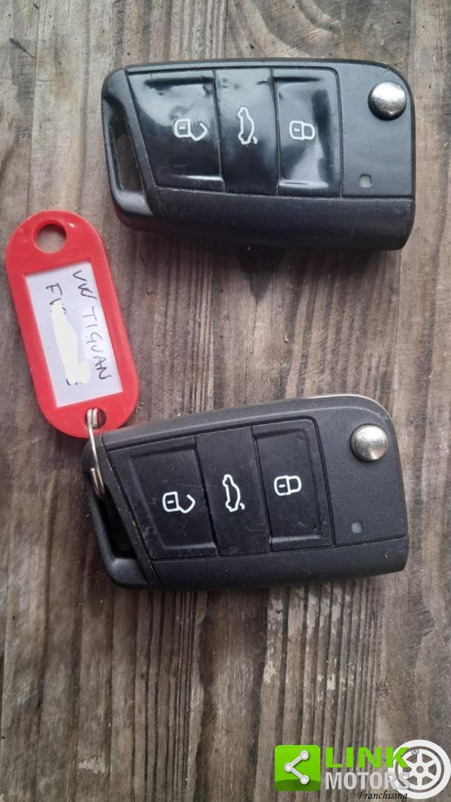 VOLKSWAGEN Tiguan 2.0 TDI SCR Business BlueMotion Technology