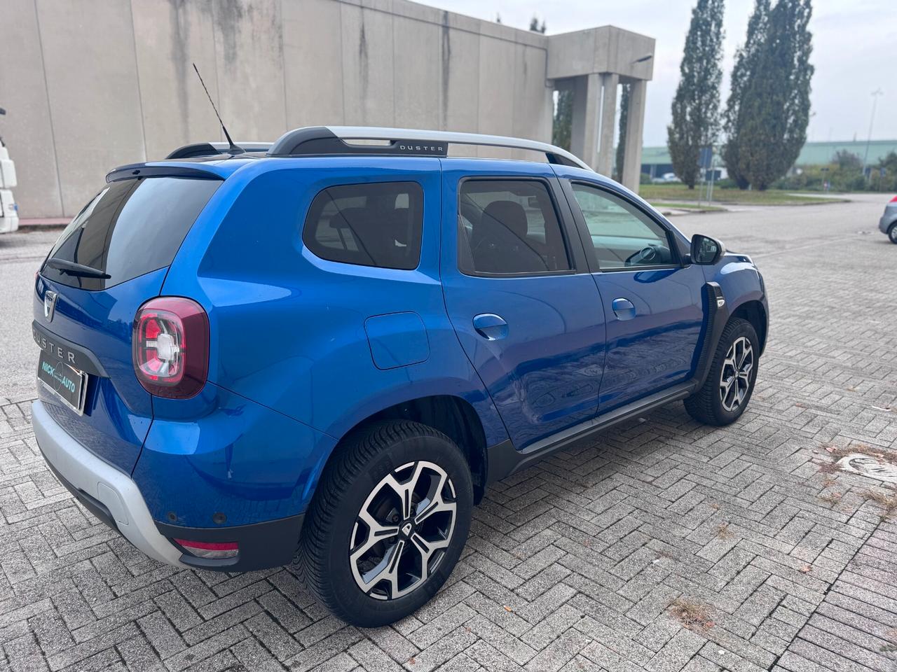 Dacia Duster 1.0 TCe 100 CV ECO-G 4x2 15th Anniversary