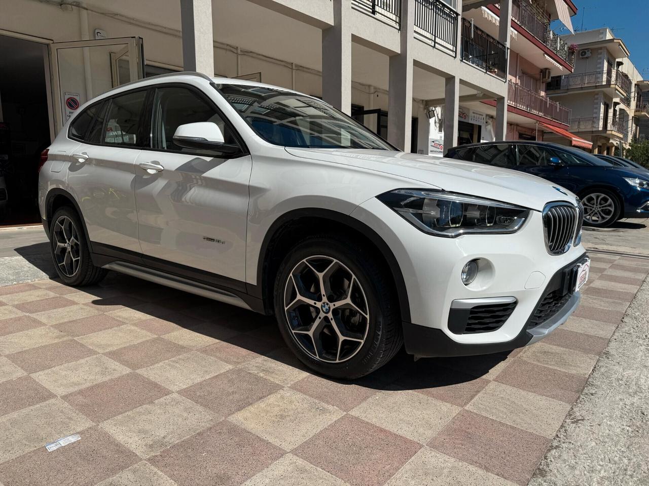 Bmw X1 sDrive18d xLine