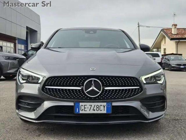 MERCEDES-BENZ CLA 180 CLA Shooting Brake Premium auto - GE748CY