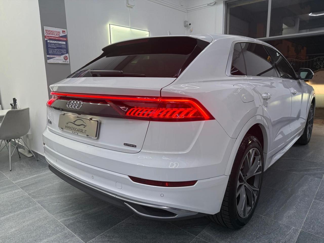 Audi Q8 SUV 45 TDI quattro tiptronic S line edition