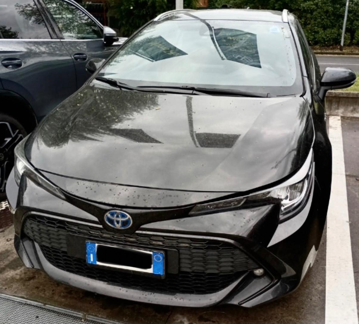 Toyota Corolla Touring Sports 1.8 Hybrid Business