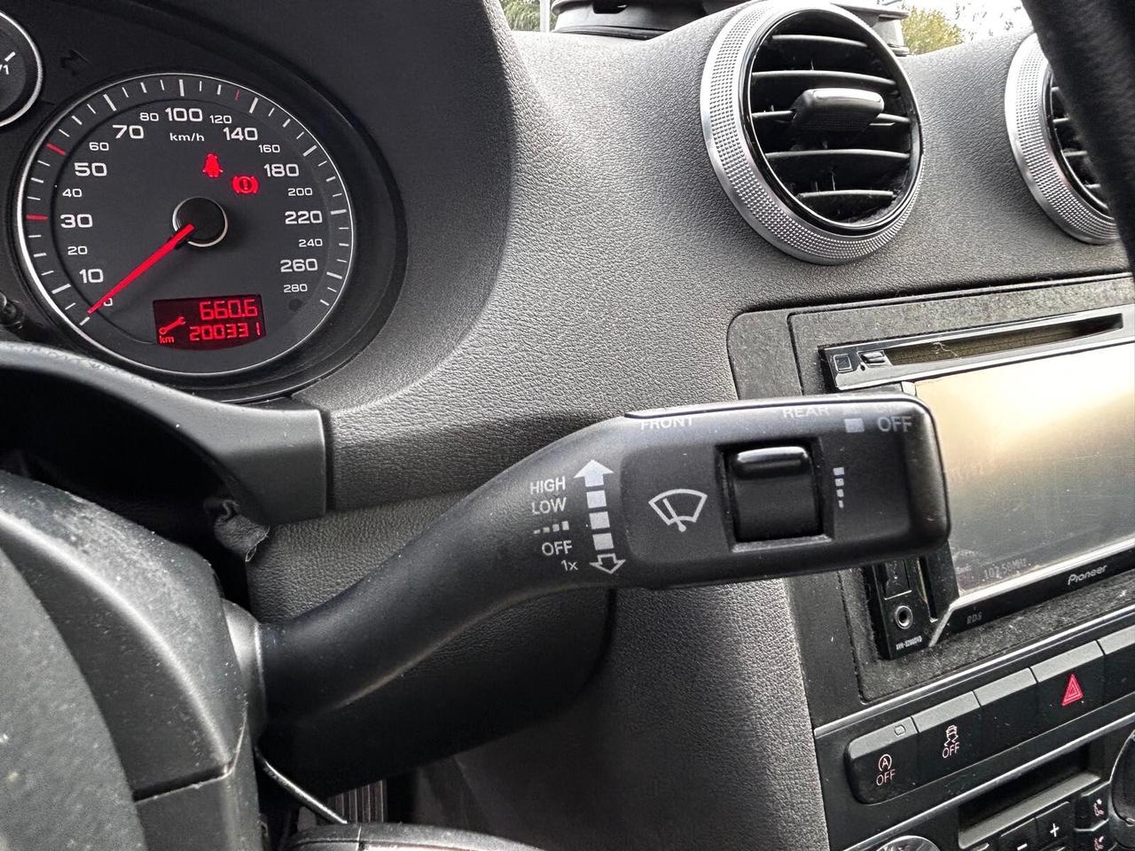 Audi A3 SPB 1.6 TDI 105 CV CR Ambition