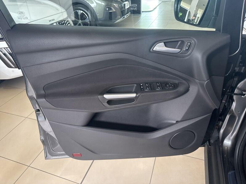 Ford C-Max 1.6 120CV GPL Titanium