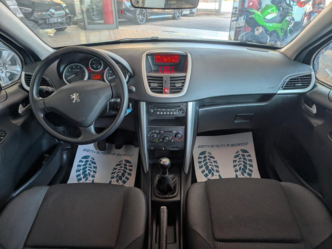 Peugeot 207 Plus 1.4 8V 75CV 5p. ECO GPL