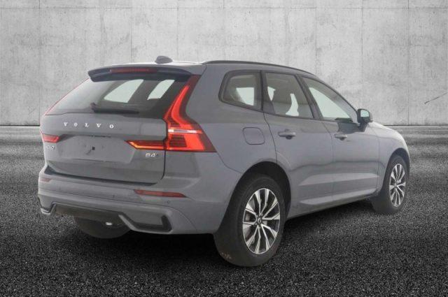 VOLVO XC60 B4 (d) AWD automatico Plus Dark