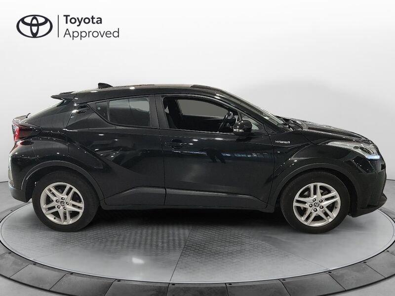 Toyota C-HR 1.8 Hybrid E-CVT Active