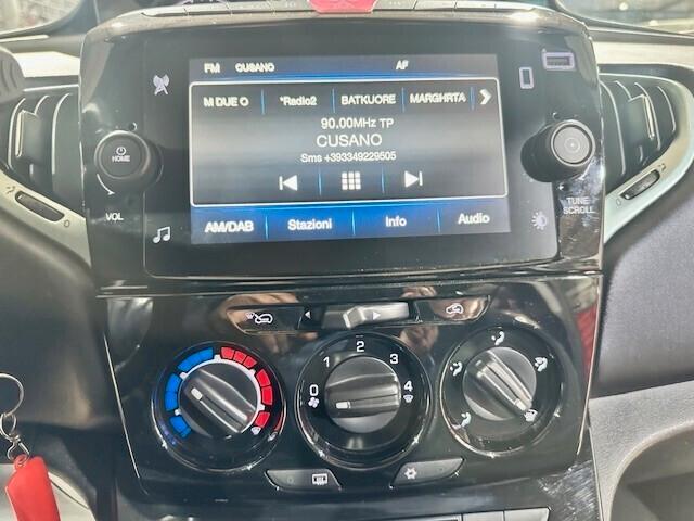 Lancia Ypsilon 1.0 FireFly 5 porte S&S Hybrid Gold