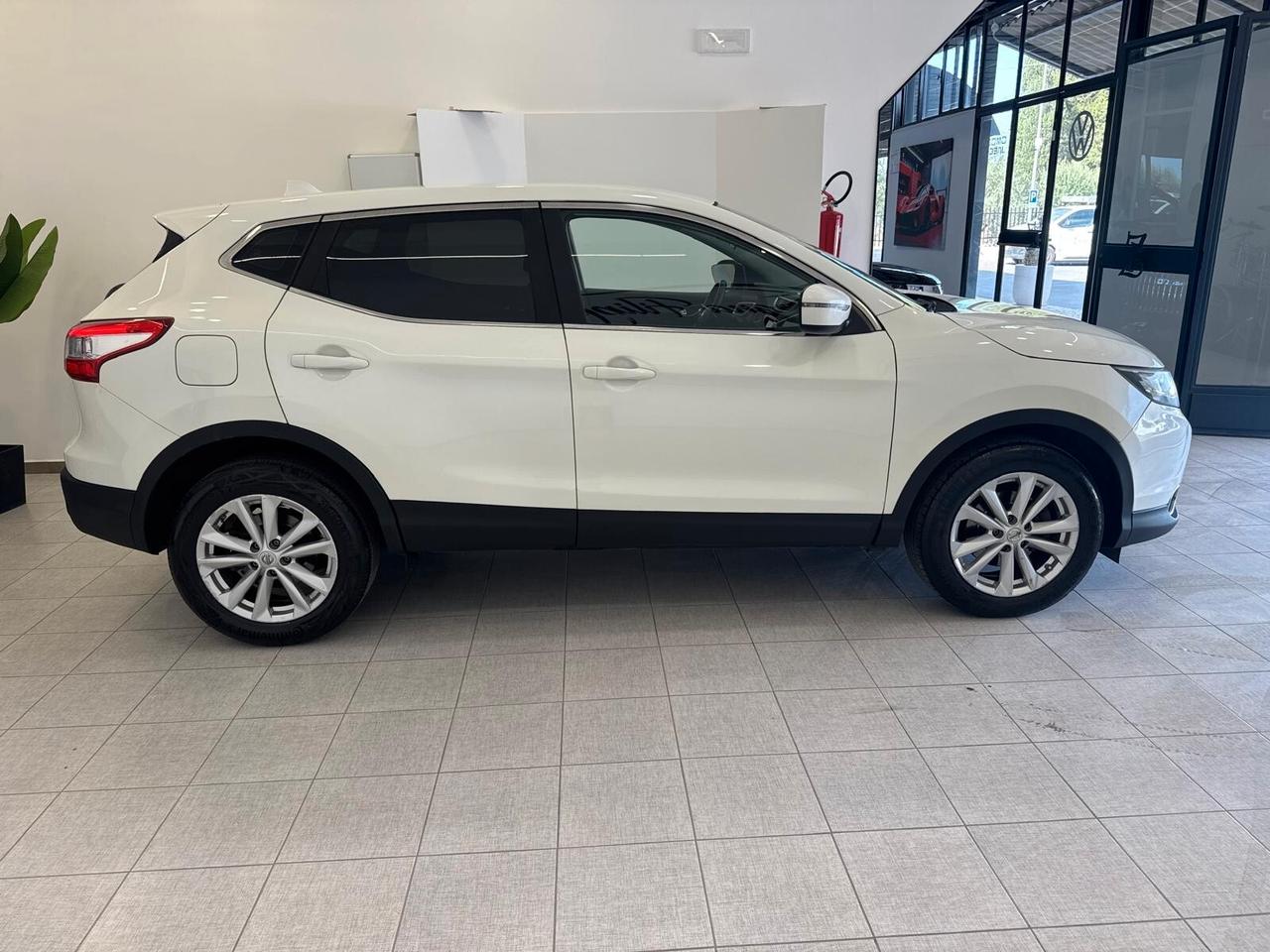 Nissan Qashqai 1.6 dCi automatica 131cv