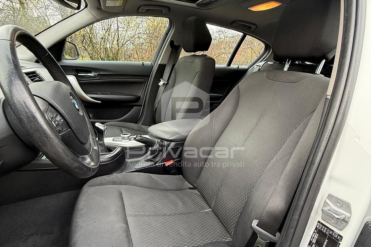 BMW 116i 5p. Advantage