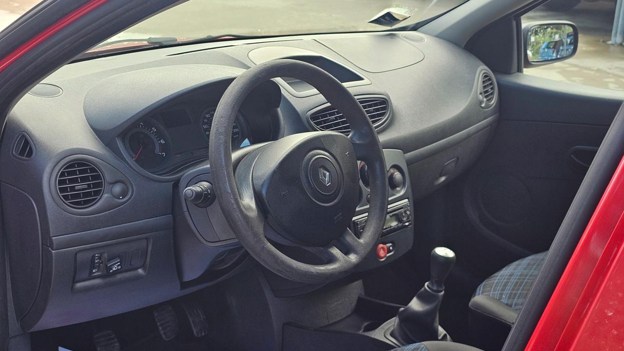 Renault Clio 1.2 16V 5 porte Le Iene GPL