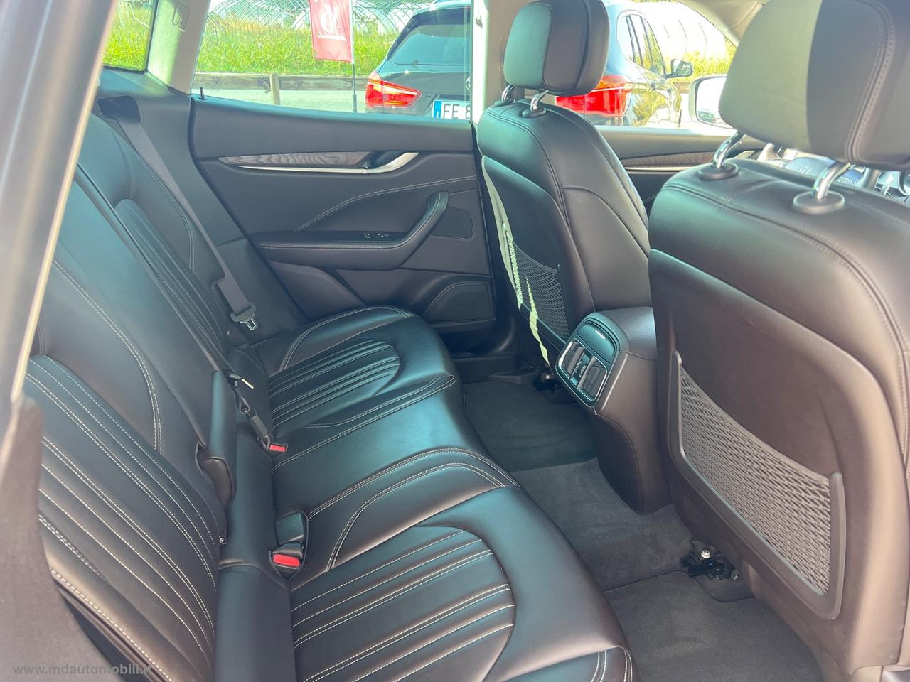 MASERATI Levante V6 Diesel 275 CV AWD TETTO SOLO KM.106000