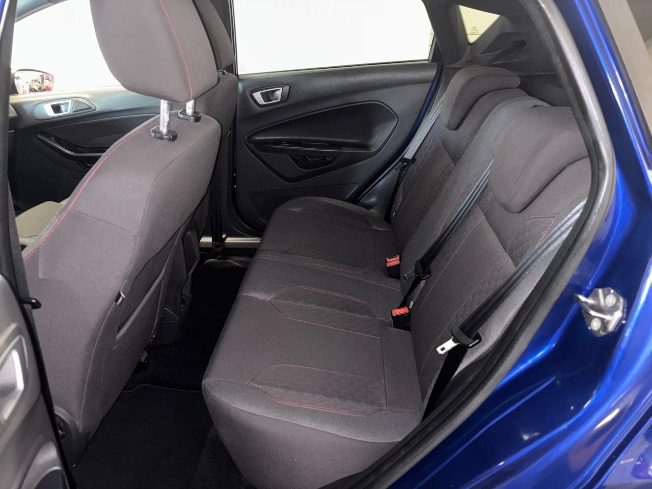 Ford Fiesta 1.0 BENZINA ST-Line