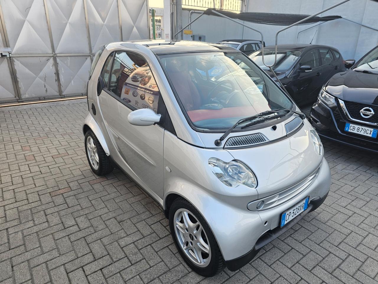 Smart ForTwo 700 coupé GrandStyle (45 kW)