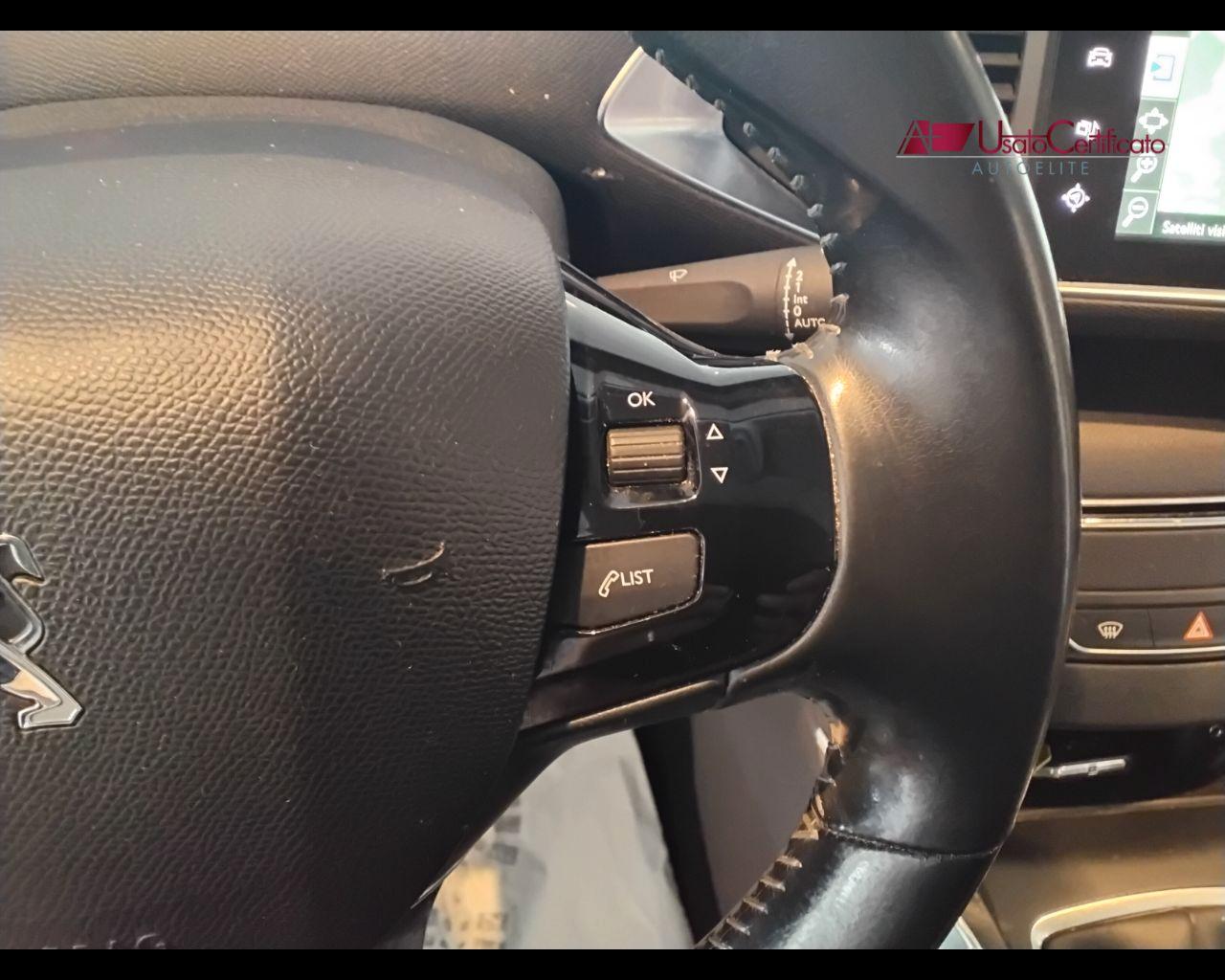 PEUGEOT 308 1.6 e-HDi 115 CV Stop&Start Allure