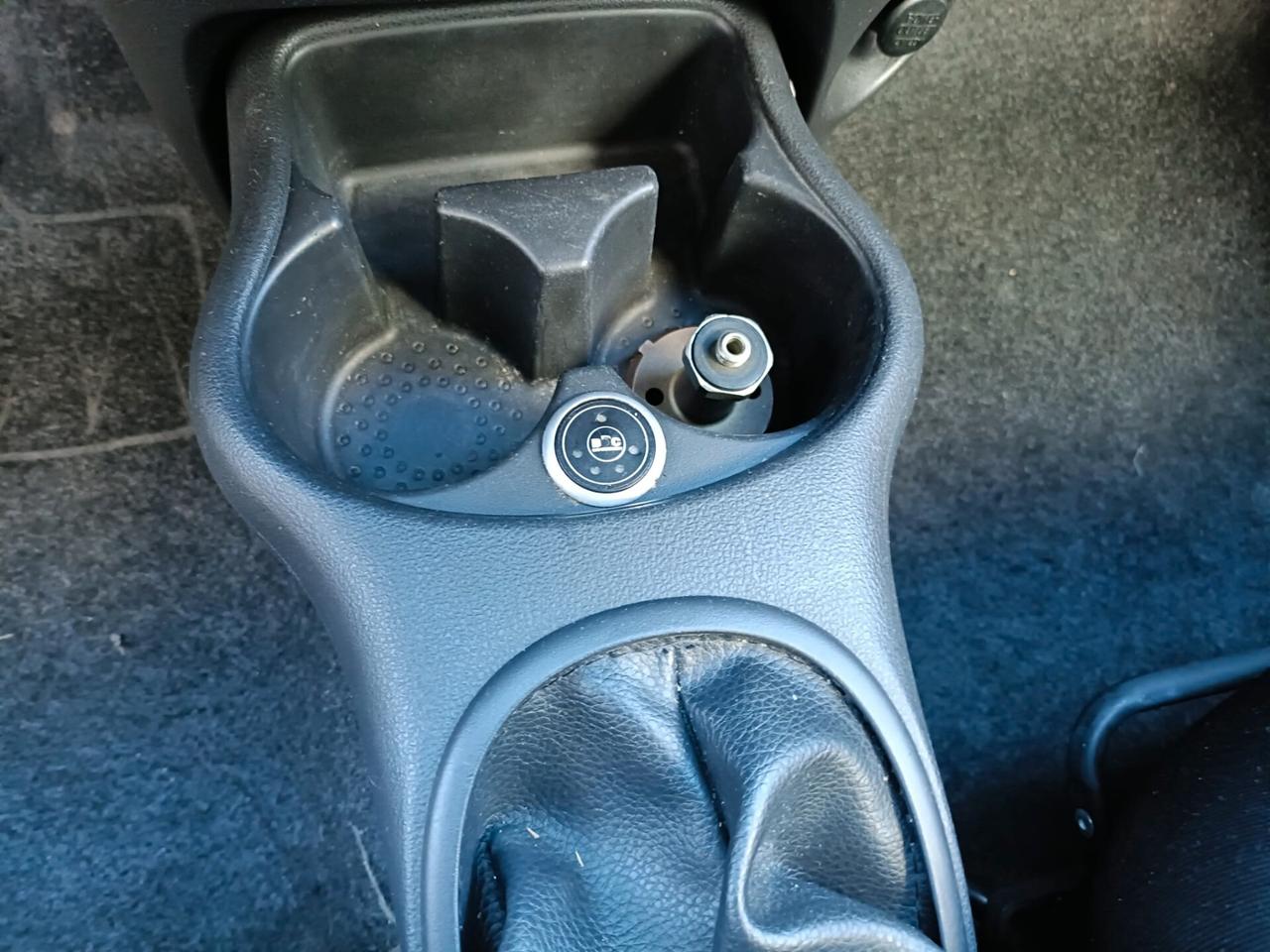 Nissan Micra 1.2 12V 5 porte GPL Eco 30th Anniversary