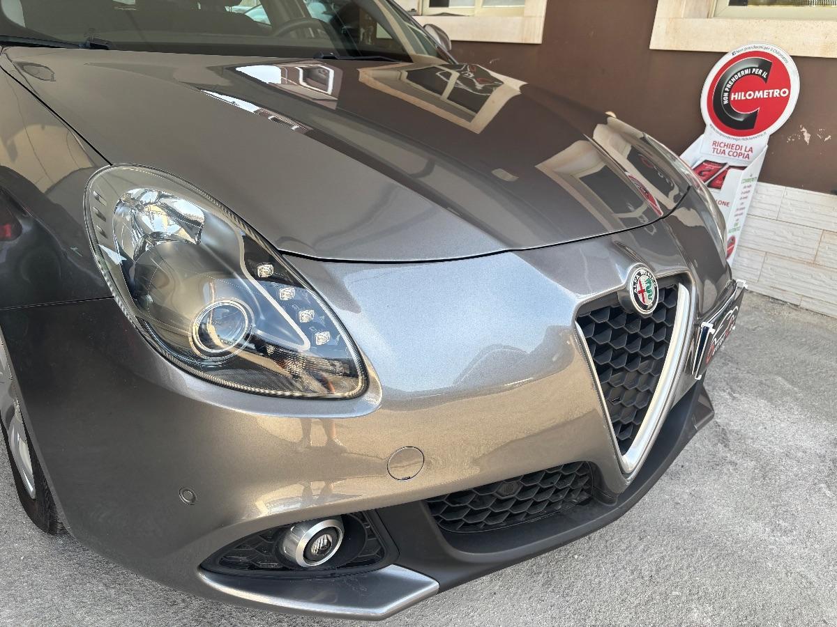 ALFA ROMEO - Giulietta - 1.6 JTDm 120 CV Super Launch Edition