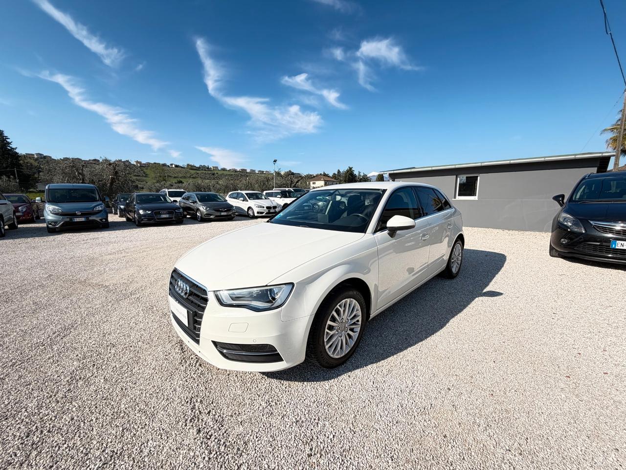 Audi A3 Sportback 1.6 TDI 105 cv 125.450 km unico proprietario