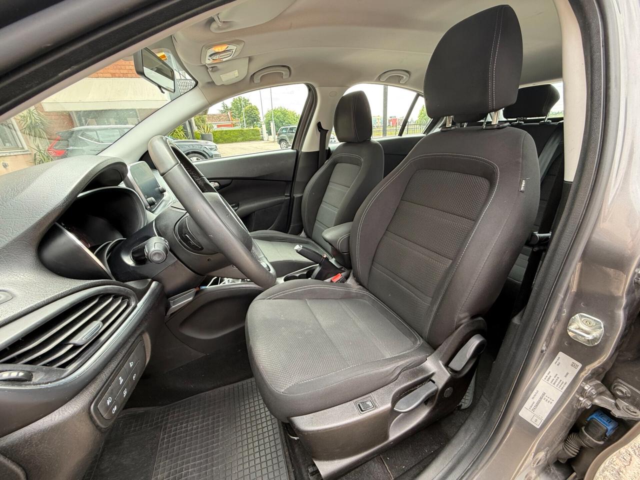 Fiat Tipo 1.6 Mjt S&S 5 porte Lounge