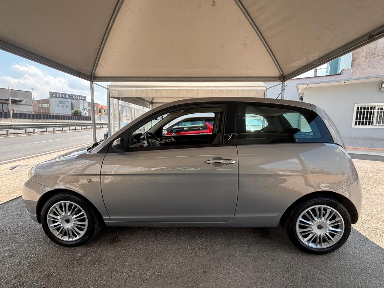 Lancia Ypsilon 1.2 Oro