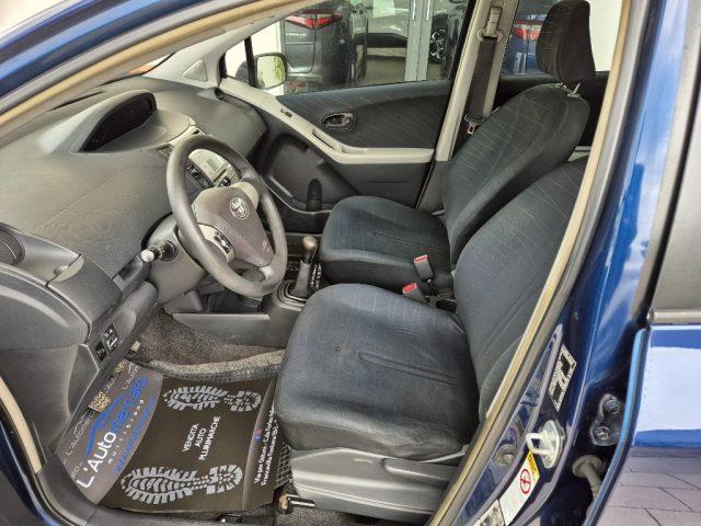 TOYOTA Yaris 1.3 5 porte