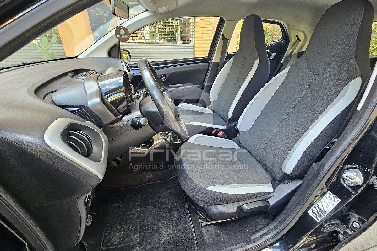 TOYOTA Aygo 1.0 VVT-i 69 CV 5 porte x-play