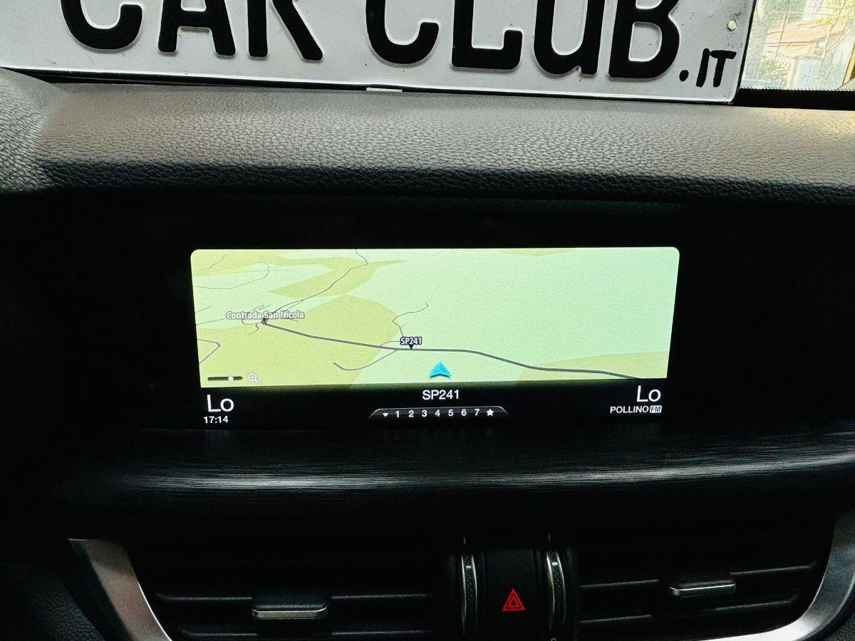 Alfa Romeo Stelvio 2.2 T.diesel 210 CV AT8 Q4 Exececutive