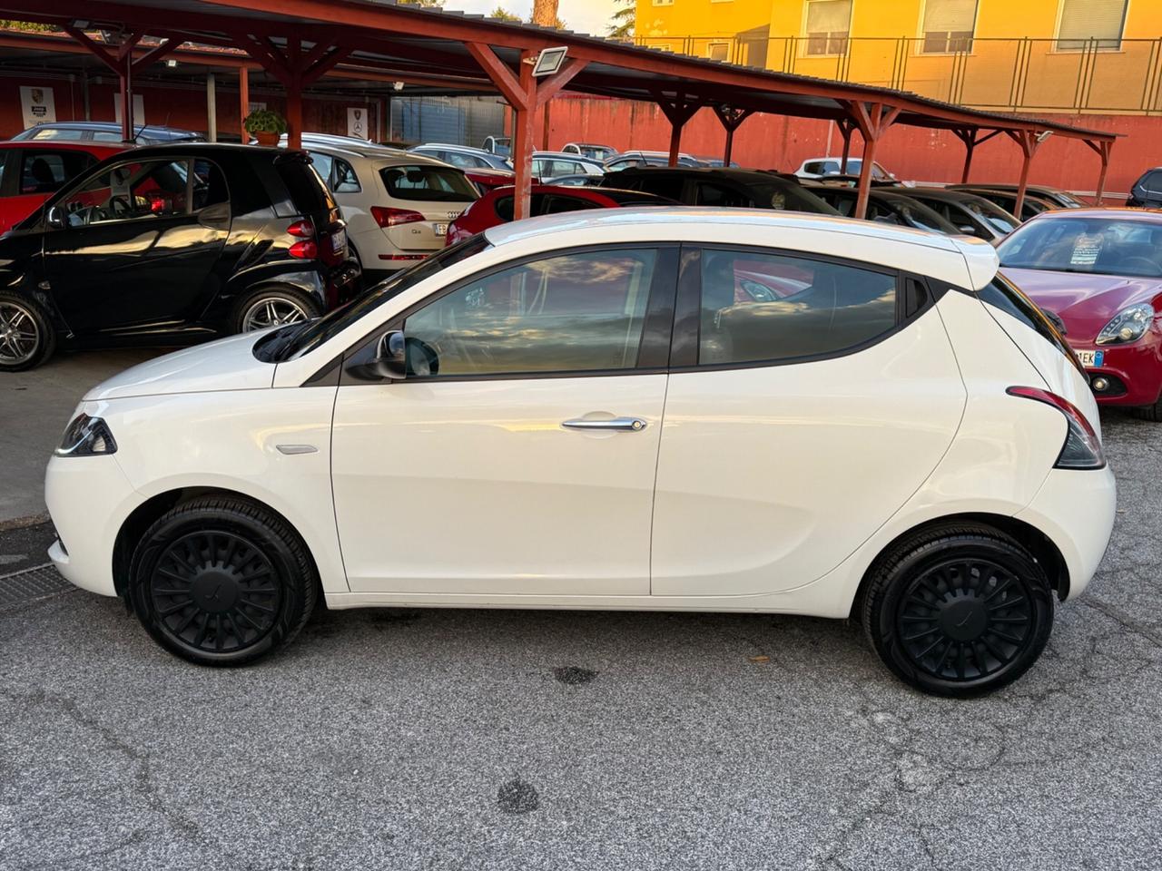 Ypsilon 1.0 /Hybrid/unipro/iva esposta /rate/
