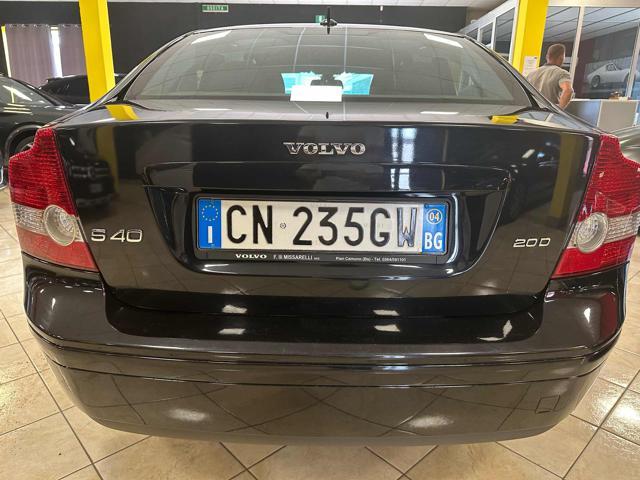 VOLVO S40 2.0 D cat Momentum