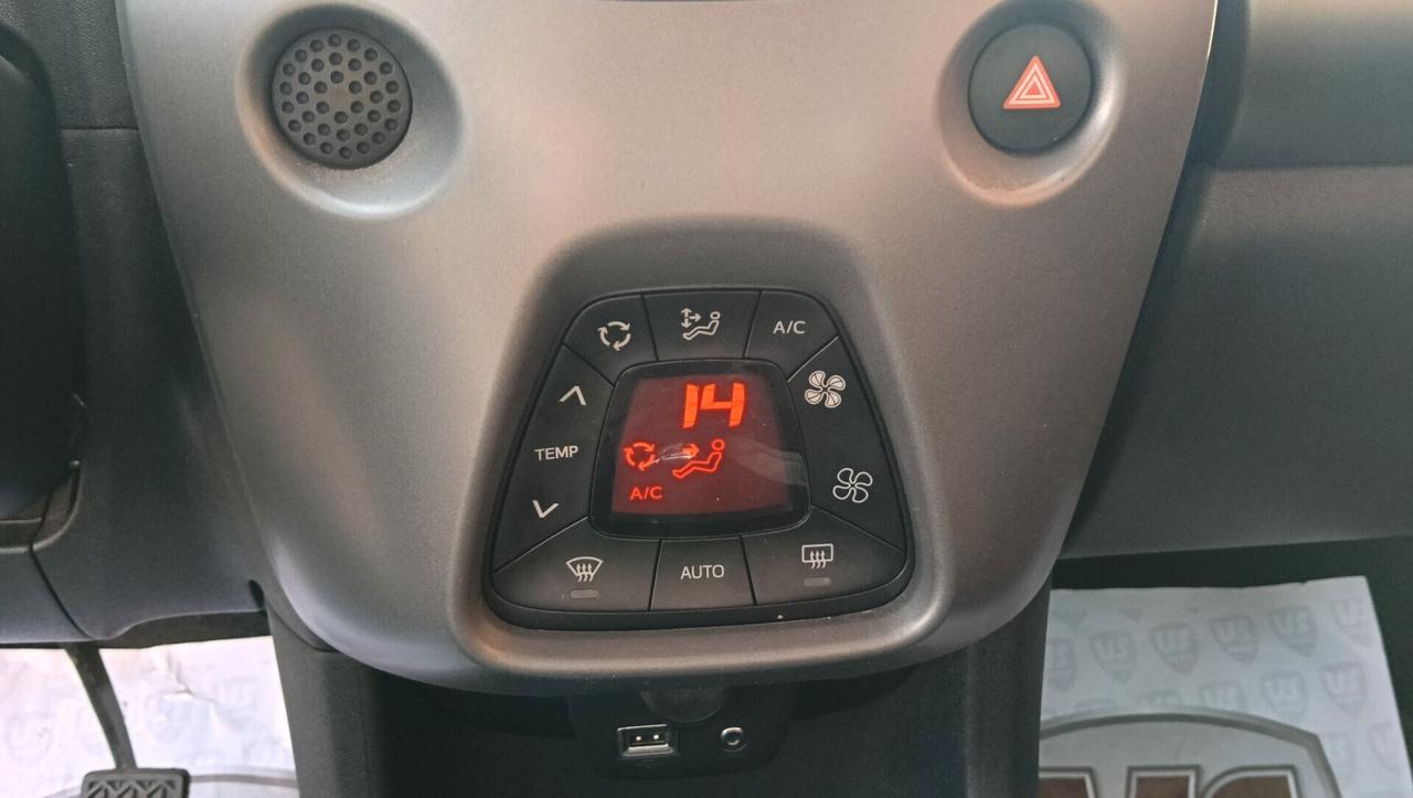 TOYOTA AYGO AUTOMATICA-PREZZO PROMO!