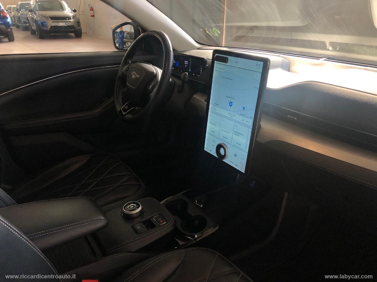 FORD Mustang Mach-E Standard 269CV