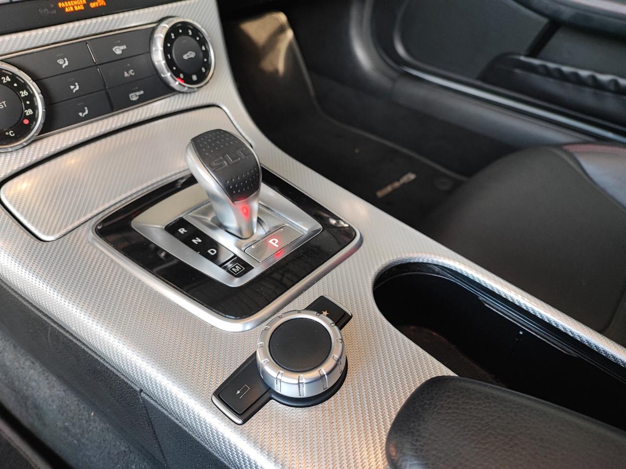 Mercedes-benz SLC 250 250d PREMIUM AMG