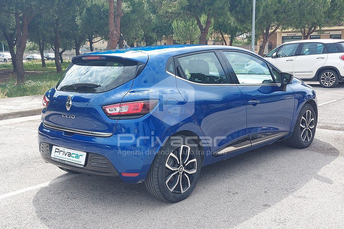 RENAULT Clio dCi 8V 75 CV 5 porte Moschino Intens