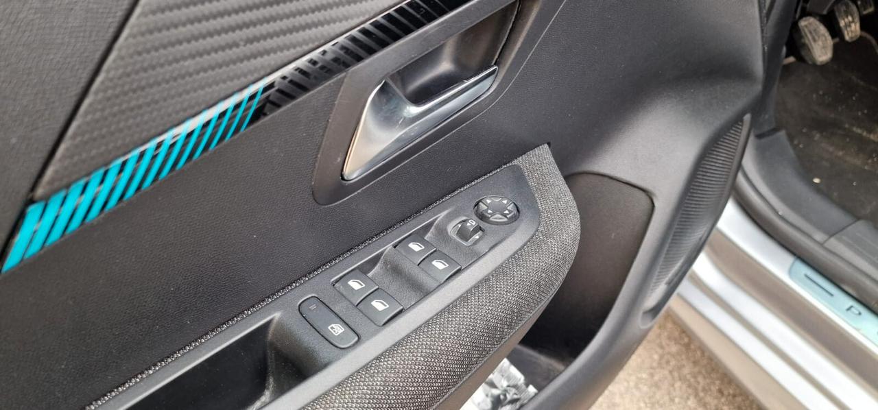 Peugeot 208 PureTech 75 Stop&Start 5 porte Style