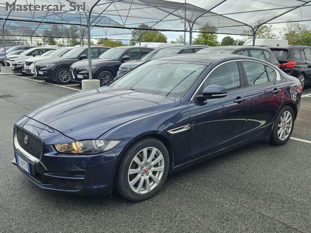 JAGUAR XE XE 2.0d Pure Business edition 180cv tg: FG873SR