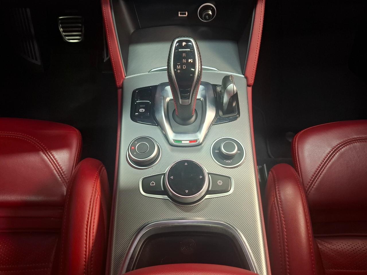 Alfa Romeo Stelvio 2.0 T Q4 Veloce 16V
