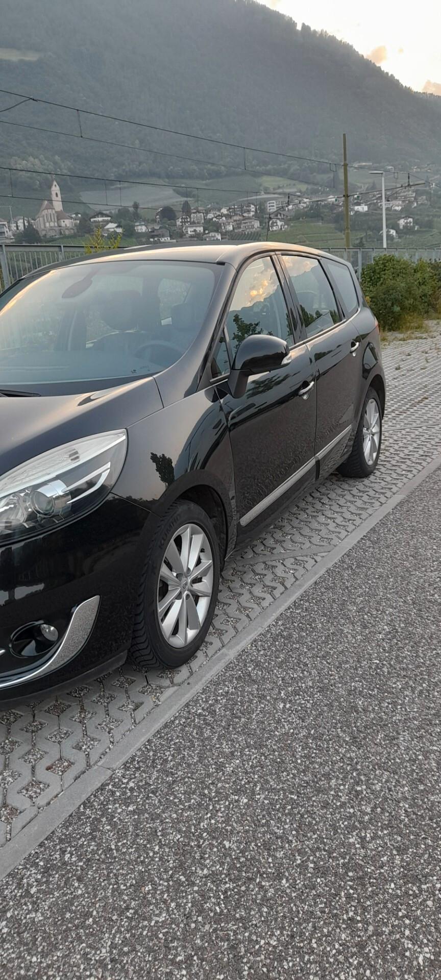 Renault Scenic Scénic XMod 1.5 dCi 110CV Start&Stop Live 7 posti