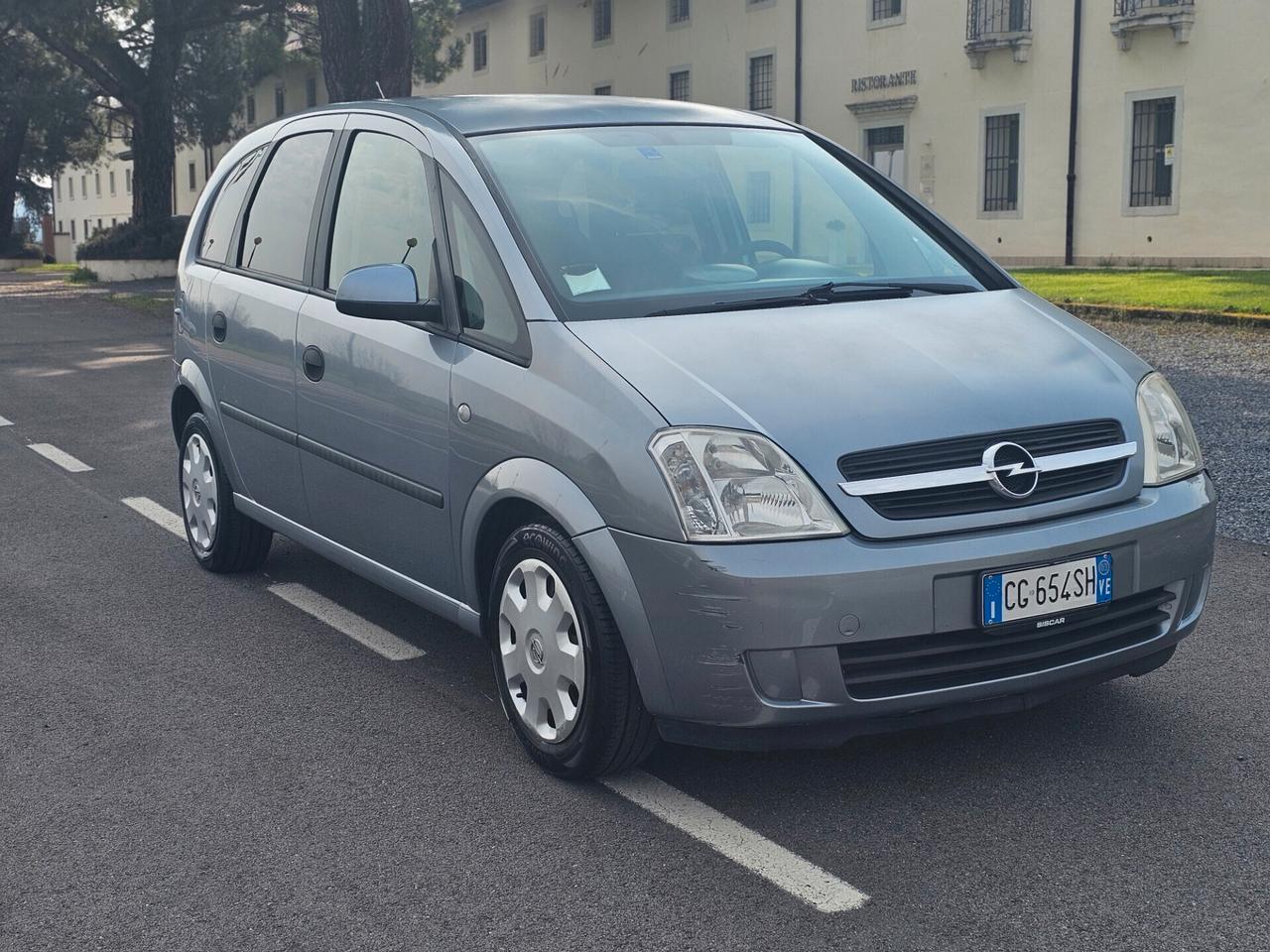 Opel Meriva 1.7 DIESEL OK PER NEOPATENTATI