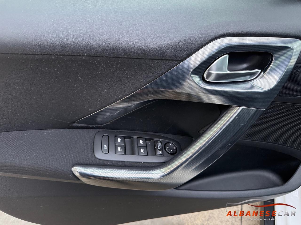 Peugeot 2008 1.6 e-HDi 92 CV Stop&Start Allure