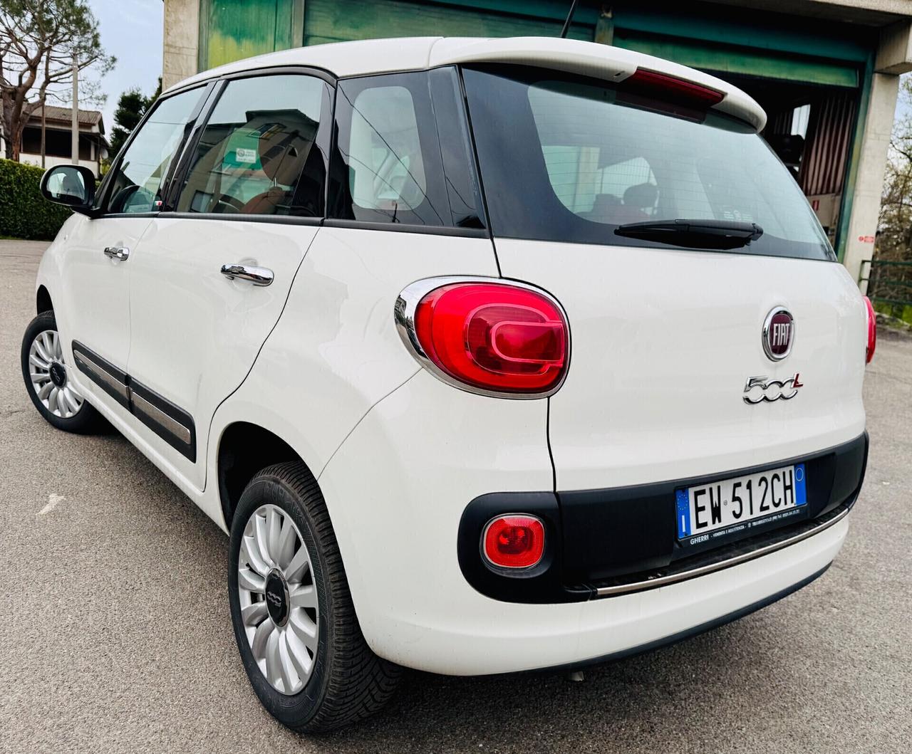 Fiat 500L 0.9 TwinAir Turbo Natural Power Lounge Neopatentati