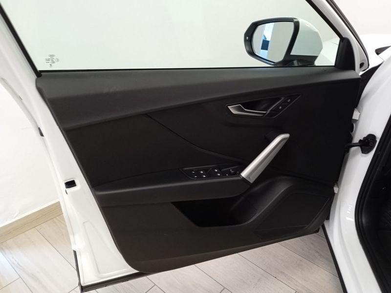 Audi Q2 30 TDI S tronic Business